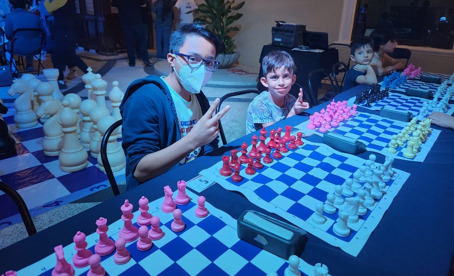Miguel Sosa Pérez, creador de talentos de ajedrez en la Inalámbrica