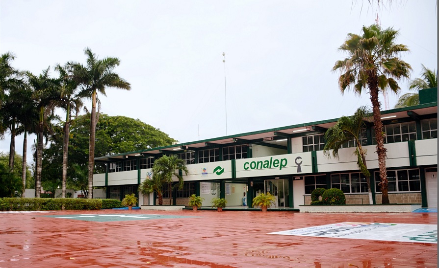 Paro laboral  en los Conalep de Mérida, Valladolid y Tizimín