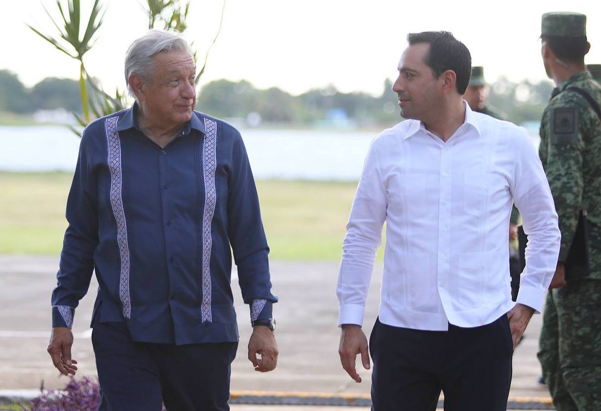 Se reúnen de nuevo Mauricio Vila y López Obrador