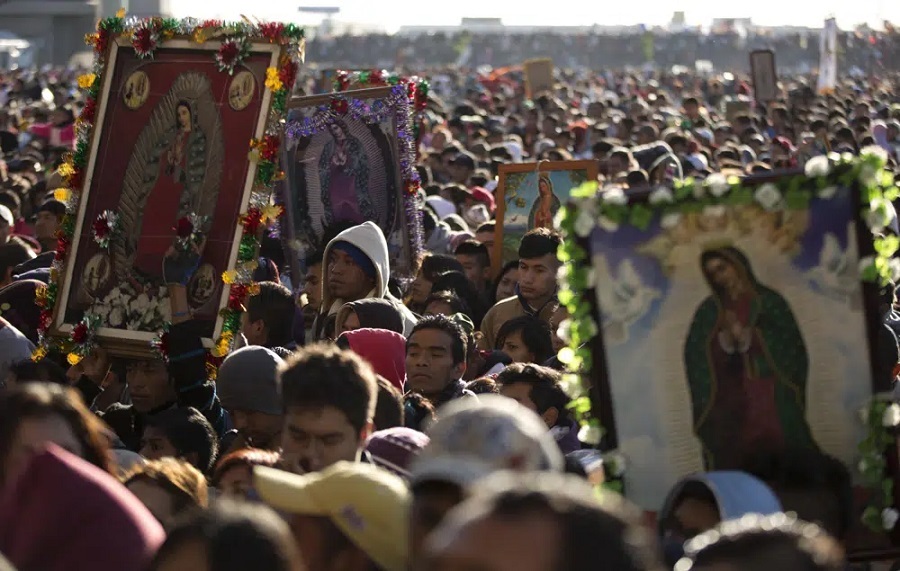 Los mexicano renuevan cada año el milagro del Tepeyac