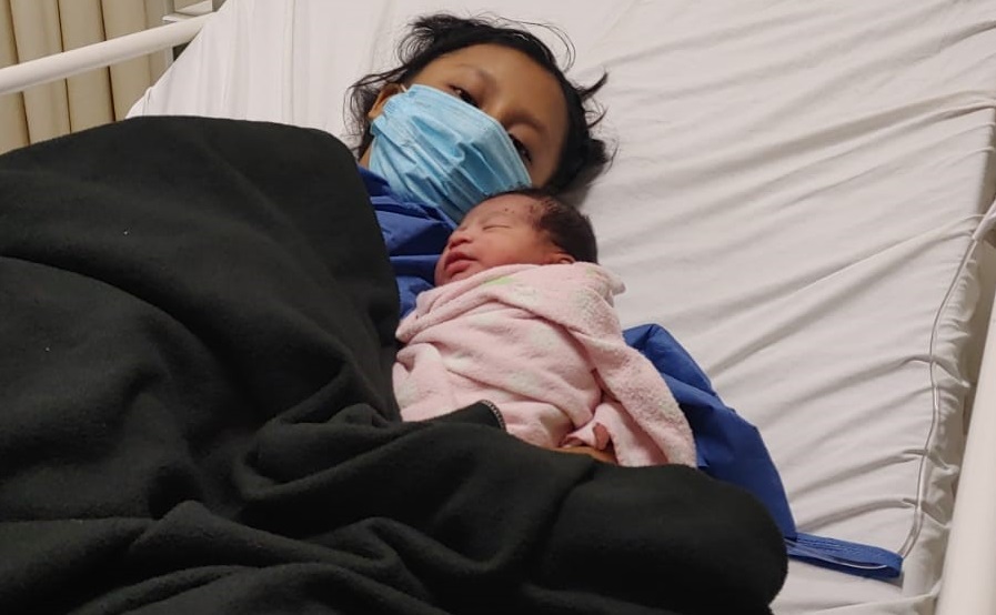 Nacen cuatro bebés en hospitales de la SSY, en las primeras horas del 2023