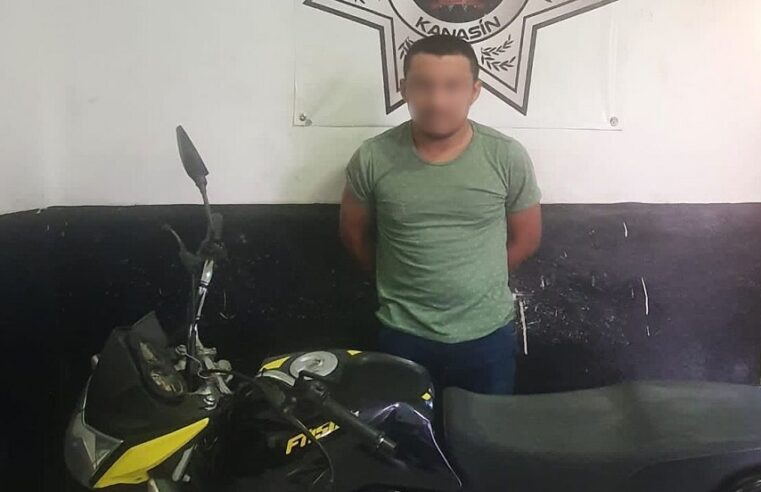 Sorprenden a ladrón manejando la moto que robó