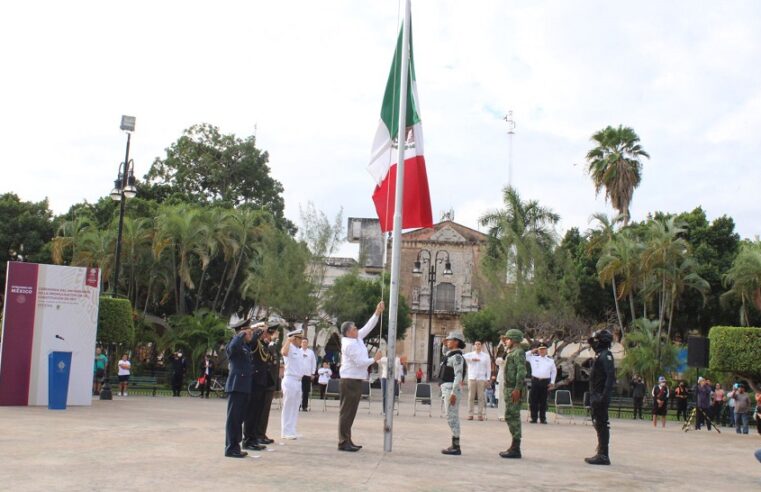 El Ejército conmemora en Mérida el aniversario de la Constitución