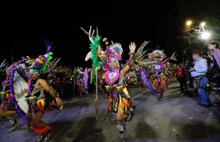 Sábado de carnaval en Mérida con 135,000 asistentes