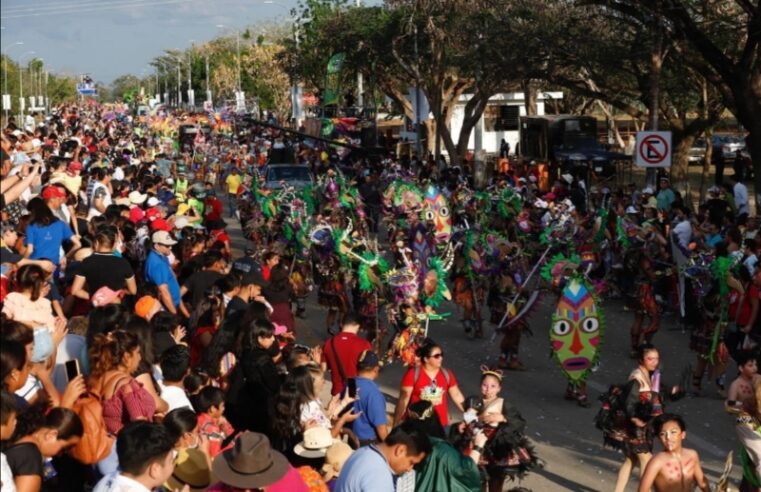 Asisten 148,000 personas este domingo al Carnaval en X’matkuil