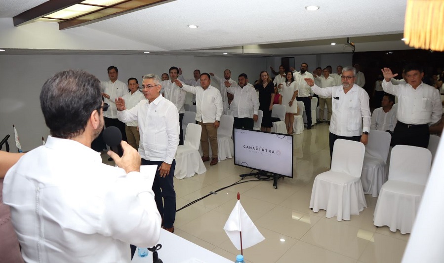 Abelardo Casares Add, nuevo presidente de Canacintra Yucatán