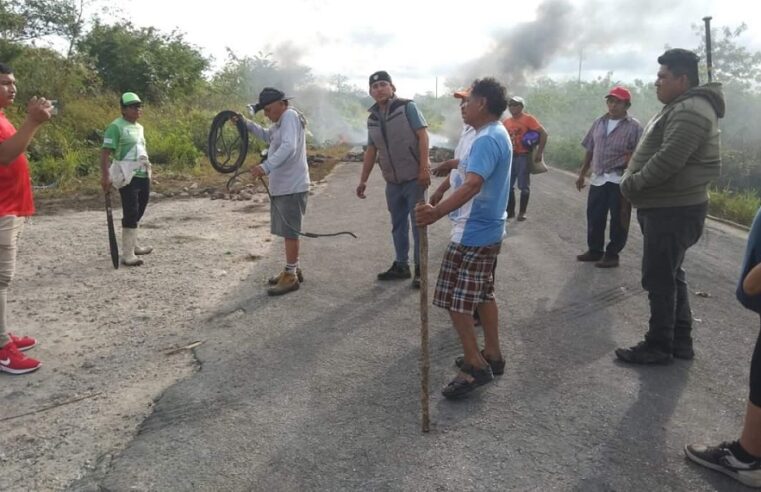 Denuncian que revoltosos retienen ilegalmente a ocho porcicultores de Sitilpech