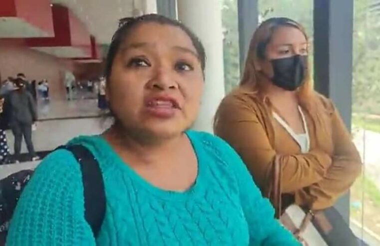 Acusan a Julián Zacarías de abandonar a su suerte a invasores de Chicxulub Puerto.