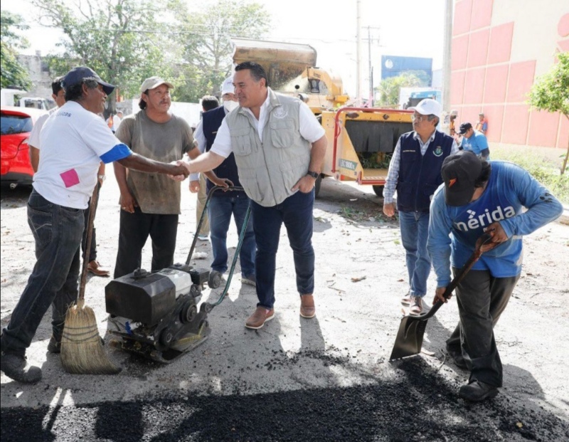 El Ayuntamiento continúa el mejoramiento de vialidades en Mérida