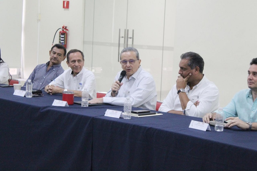 Presentan a constructores de Mérida ventajas del Parque Tho’