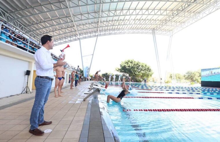 Mauricio Vila entrega la rehabilitación del Centro Acuático y las canchas de frontón del Kukulcán