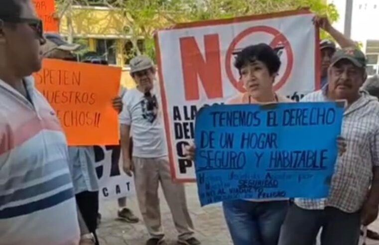 Protestan de nuevo contra Julián Zacarías por el viaducto elevado en Progreso