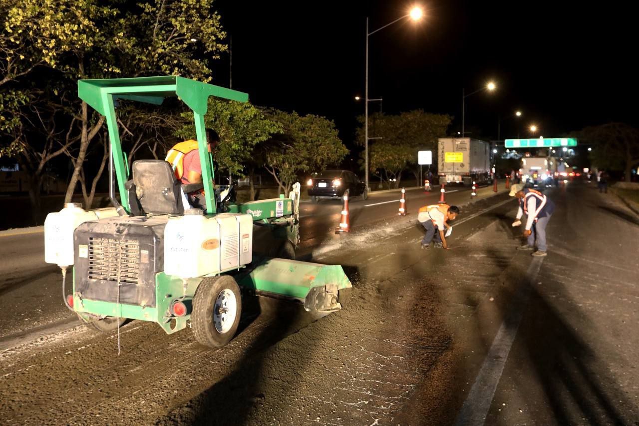 Gobierno del Estado repavimenta otros 11 kilómetros críticos del Periférico