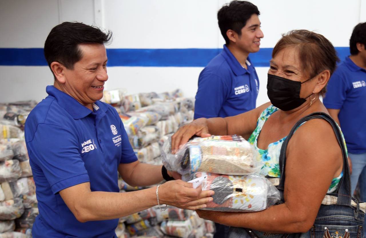 DIF Yucatán inicia entrega de apoyos a grupos prioritarios