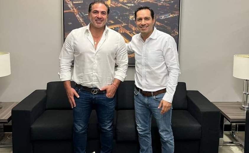 Mauricio Vila «regaña» a Julián Zacarías por pedir «moches» a empresas en Progreso