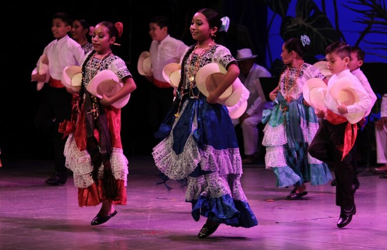 Con bailes de Yucatán y Campeche celebran el aniversario del Ballet Folclórico Infantil