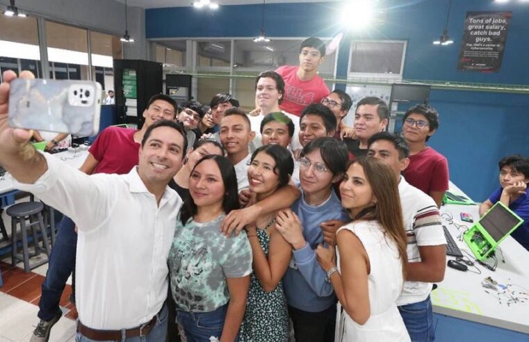 Mauricio Vila inaugura el Centro Certificador de la Universidad Tecnológica de Mérida