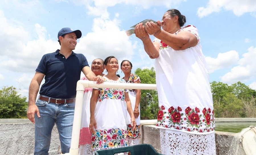 Mujeres yucatecas reciben respaldo de Mauricio Vila para impulsar sus unidades rurales