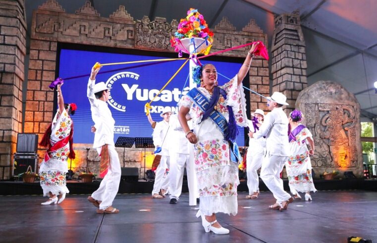 Zapopan, Jalisco, queda maravillado por los colores y sabores de Yucatán