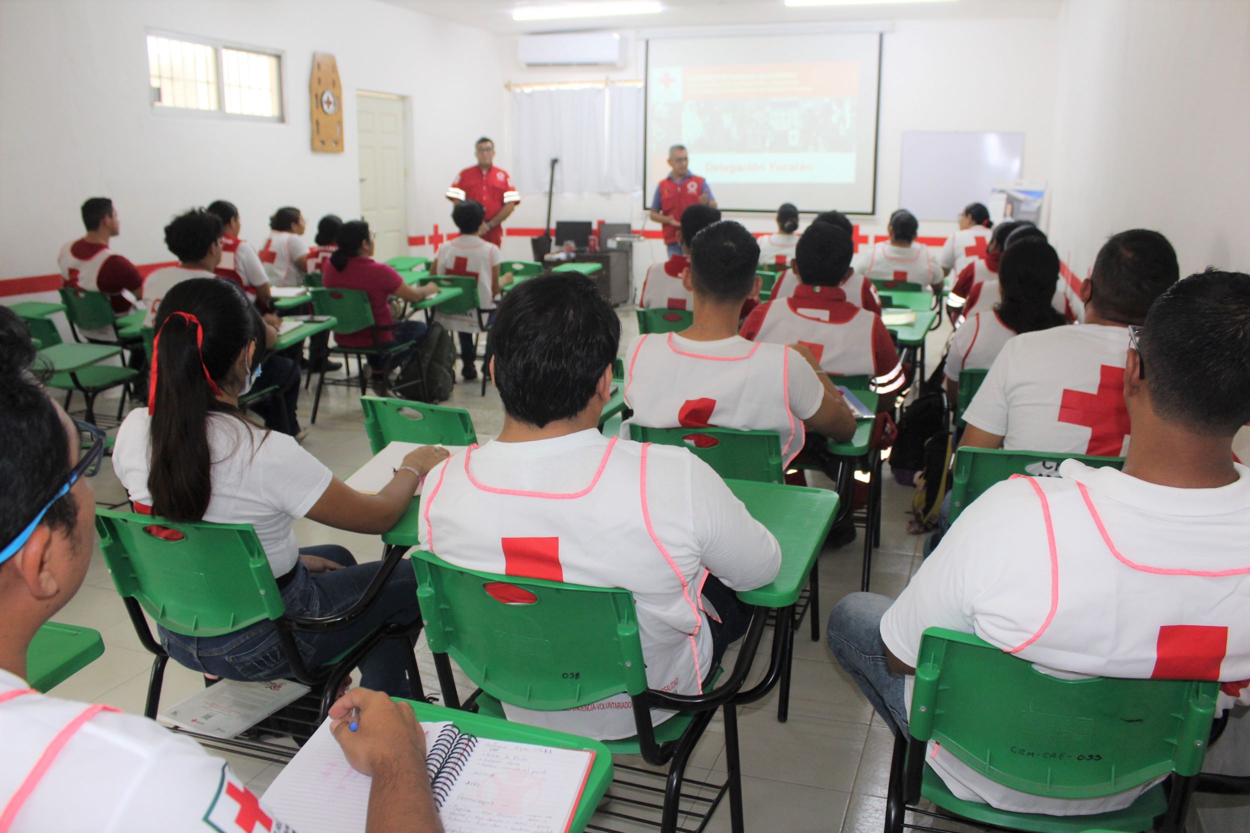 La Cruz Roja capacita a voluntarios sobre riesgos de desastres