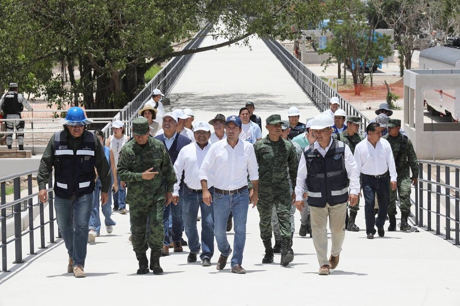 El Gobernador Mauricio Vila recorre la construcción del Gran Parque de la Plancha