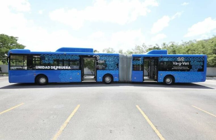 Pondrán a prueba el pfimer  autobús doble del “Va y ven”