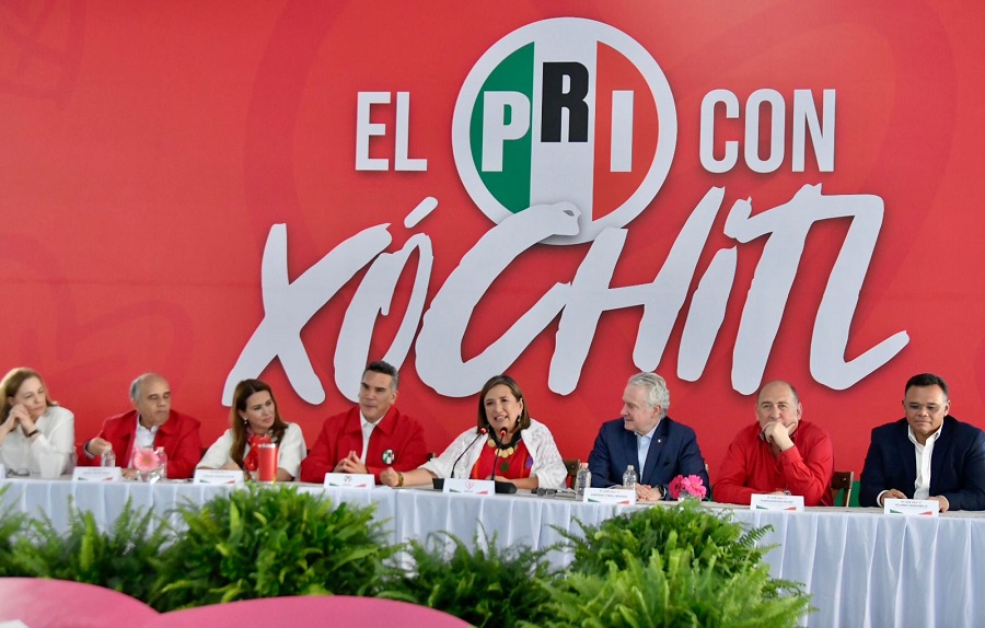 Gobernadores priistas de todo el país reciben a Xóchitl Gálvez