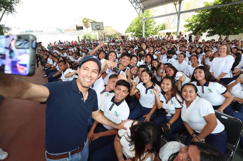 Gobierno del Estado acerca estudios de bachillerato a poblaciones marginadas