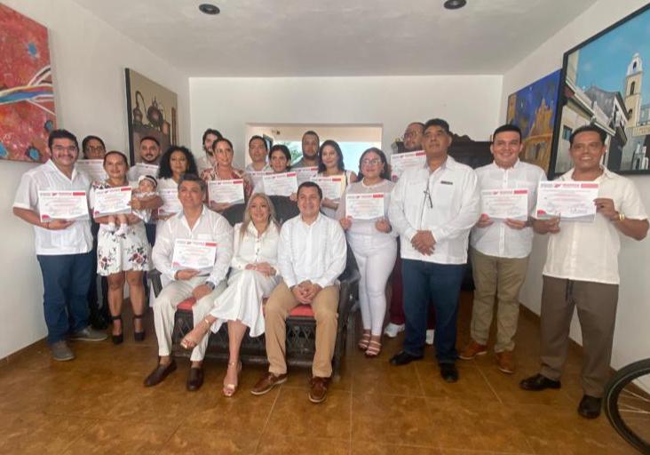 Presentan el comité de Consorcio 4T en Yucatán: lo encabeza Ivette Zolozabal Magaña