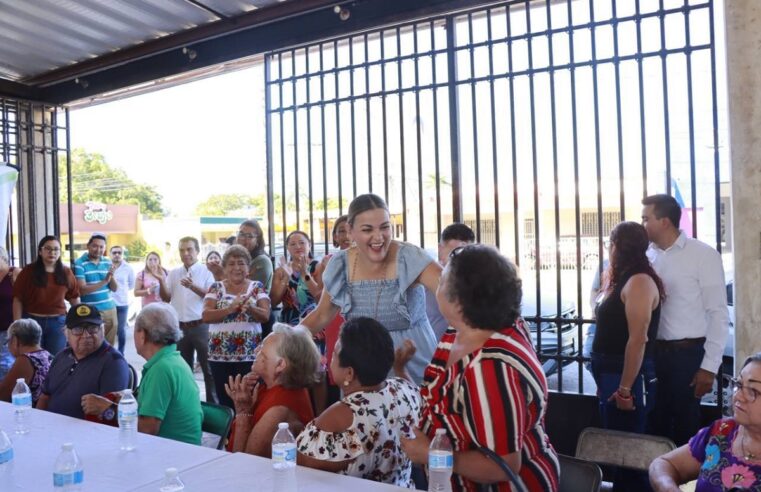 Cecilia Patrón hace equipo para llevar apoyos a los más necesitados