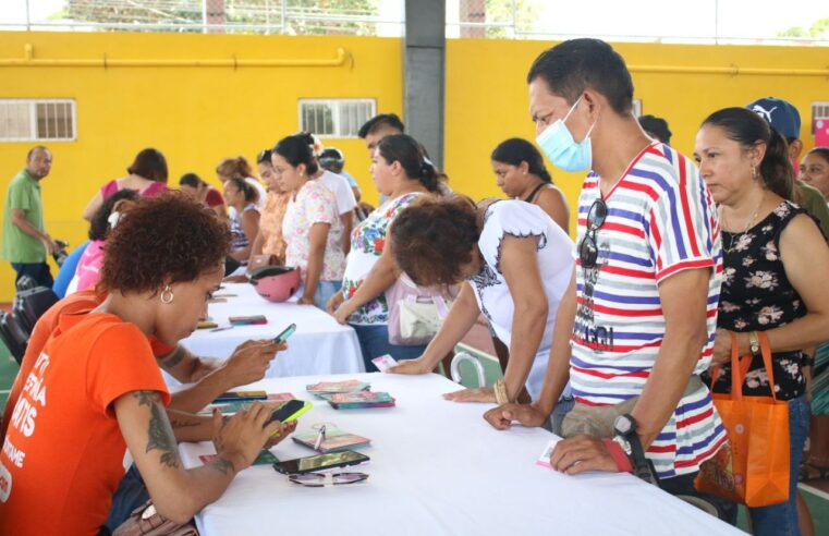 Ramírez Marín acerca servicios de salud y conectividad a Cacalchén