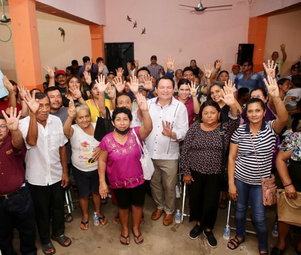 Se suman a «Huacho» Díaz morenistas del sur de Mérida