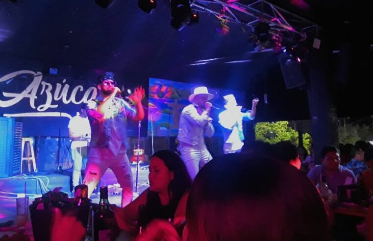 La boyband cubana One Life causa sensación en Mérida, en el bar Azúcar Morena