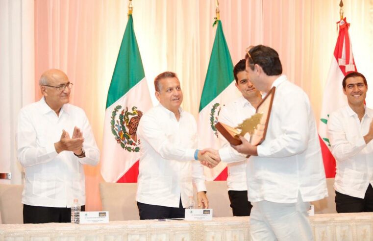 El Ayuntamiento reconoce las aportaciones de la comunidad libanesa a Mérida