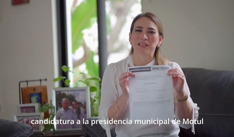 Mariana Cruz se registra como precandidata de Morena a la presidencia municipal de Motul