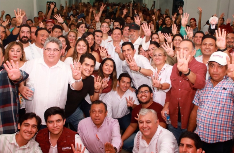 Crece el apoyo a  “Huacho” Díaz en la capital yucateca 