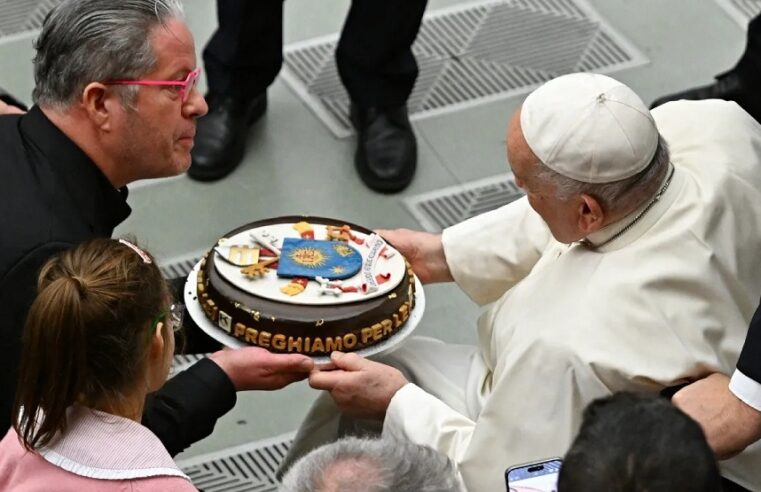 El papa Francisco cumple 87 años, con la encomienda de cimentar su legado