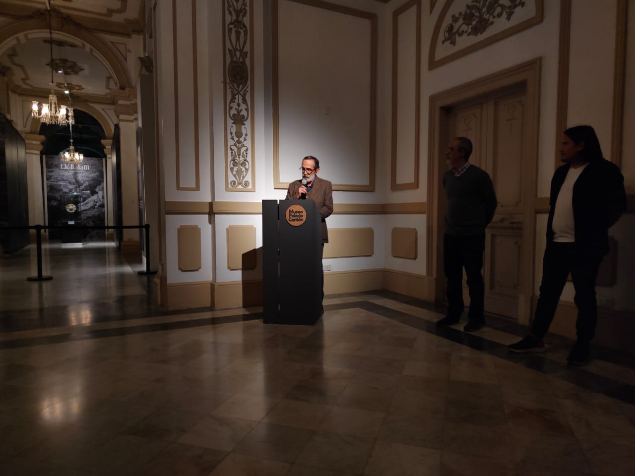 Palacio Cantón presenta «Dos y Dios son cuatro: arqueología de un sujeto», de Humberto Chávez Mayol