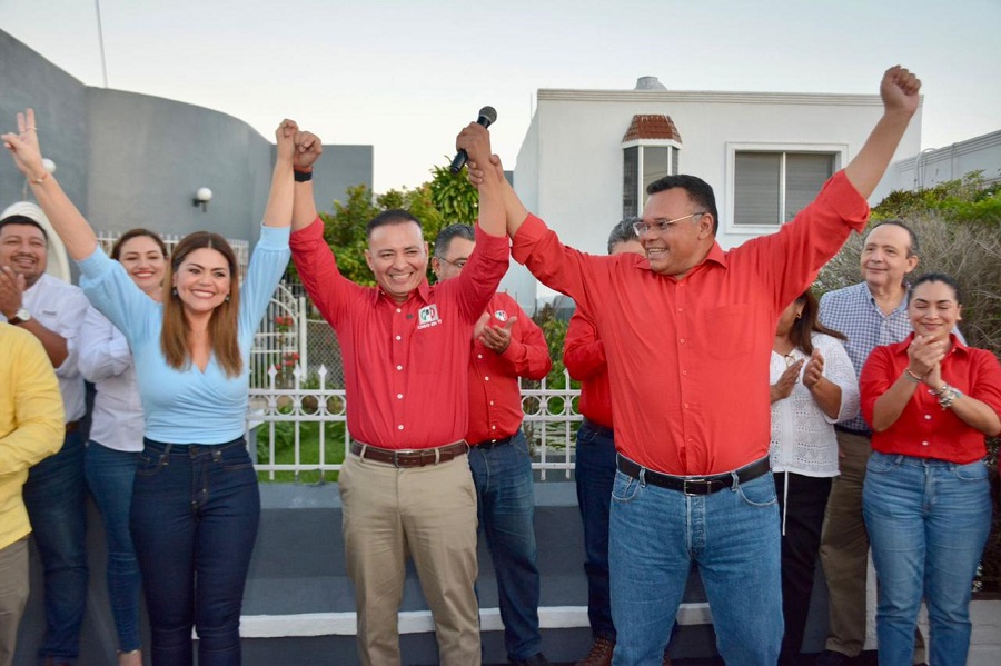 Vamos a defender a Yucatán: Sergio Vadillo al registrarse como candidato a diputado federal