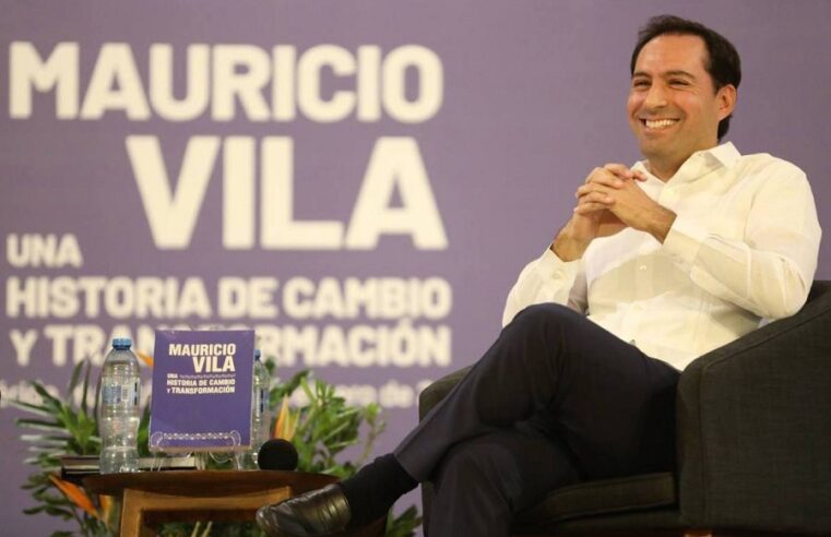 Presenta Mauricio Vila Dosal su libro ”Una historia de cambio y transformación”