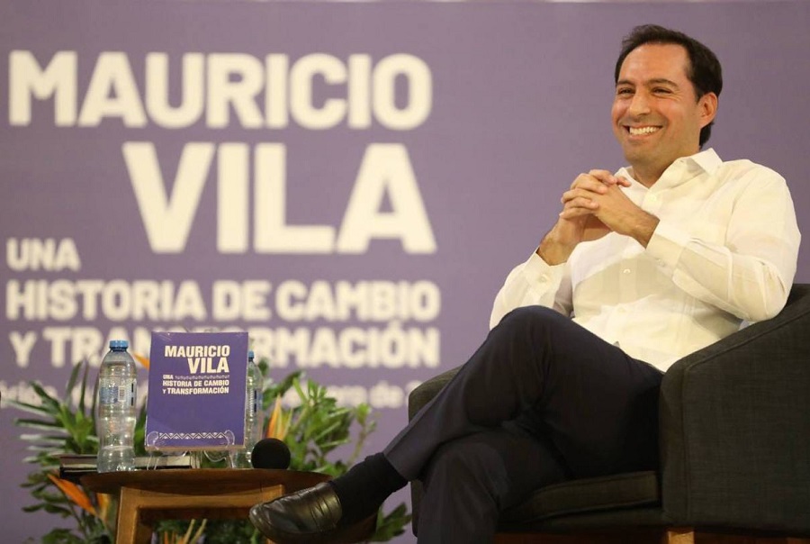 Presenta Mauricio Vila Dosal su libro ”Una historia de cambio y transformación”