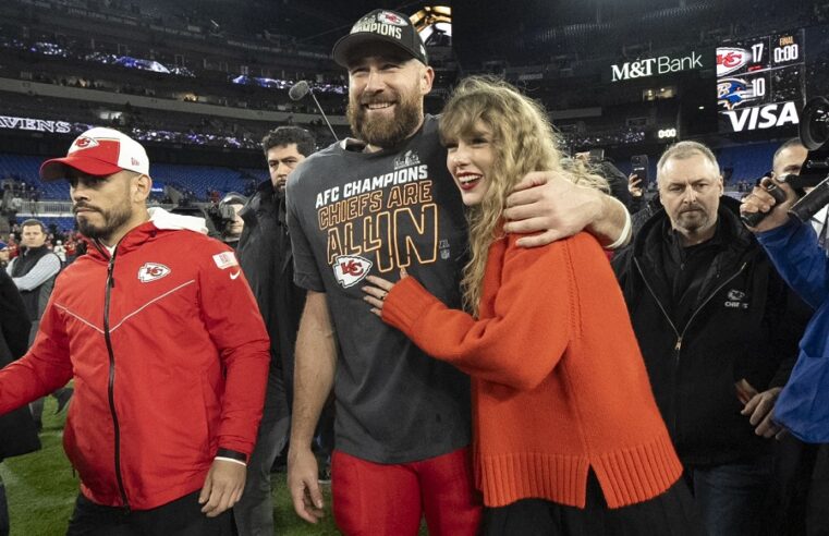 Romance de Swift y Kelce previo al Super Bowl desata teorías de la conspiración
