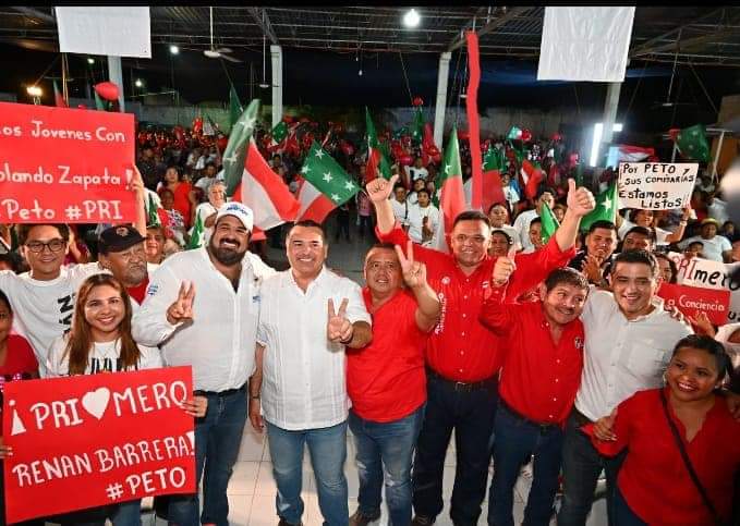 Renán Barrera con el respaldo de los priistas de Peto