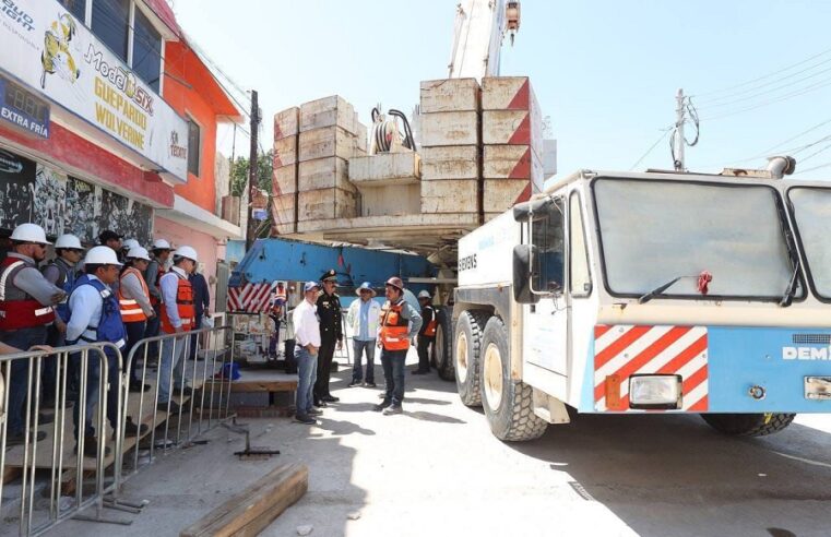 Mauricio Vila supervisa el avance en la construcción del viaducto elevado de Progreso