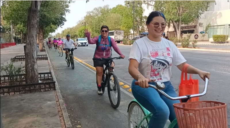 INE y Cicloturixes, juntos en «Rodada por la Democracia»