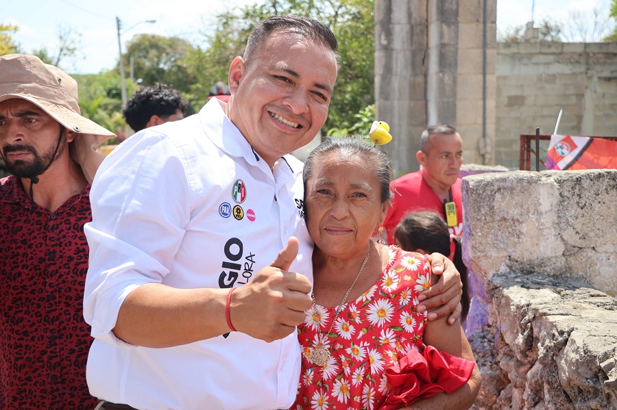 Sergio Vadillo intensifica su labor en comisarías de Mérida