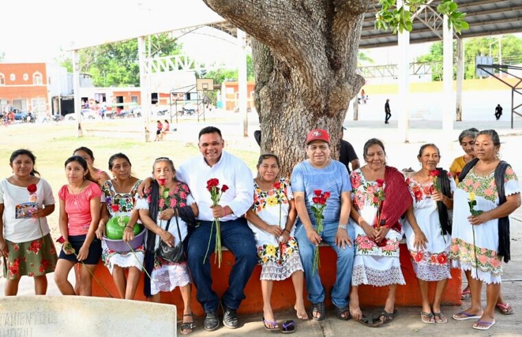 Día de las Madres, una fecha para acompañarlas con propuestas realistas: Rolando Zapata