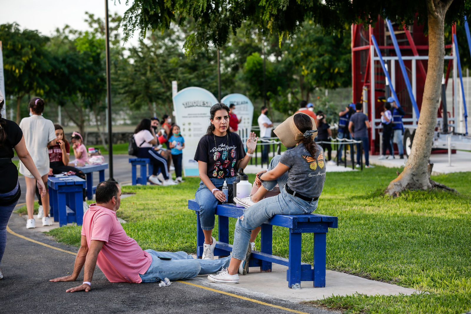 Solo mediodia abrirán zoológicos, museos y parques este domingo en Merida