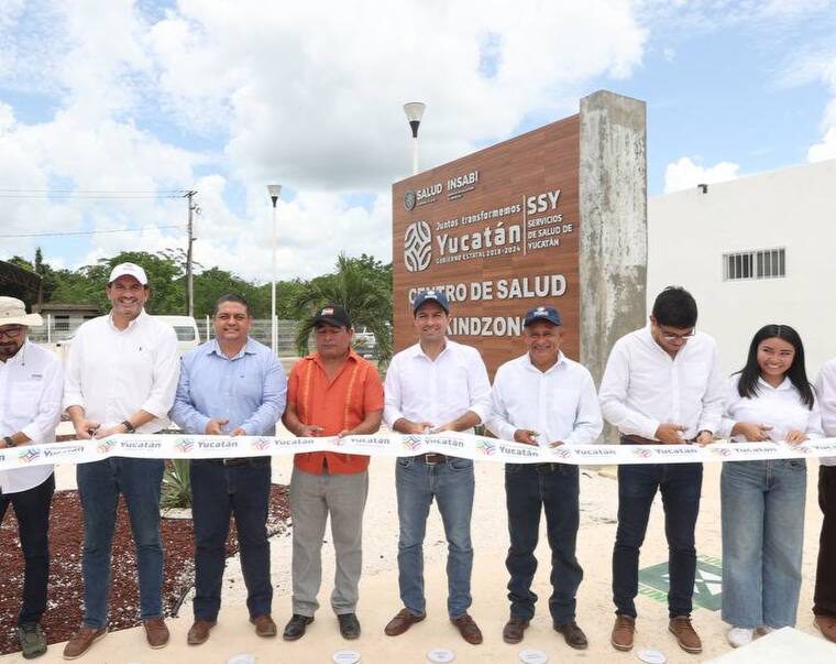 En Chikindzonot, Mauricio Vila entregó trabajos de modernización de los Centros de Salud