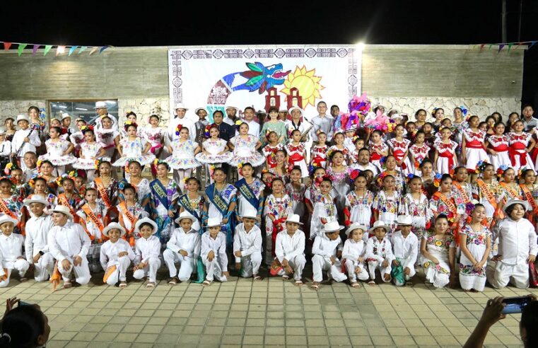 Danzas y gremios clausuran Cultura para Todos en el oriente yucateco